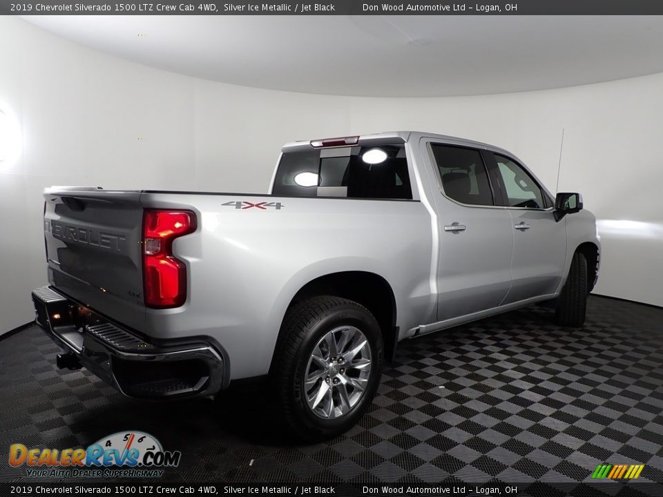 2019 Chevrolet Silverado 1500 LTZ Crew Cab 4WD Silver Ice Metallic / Jet Black Photo #11