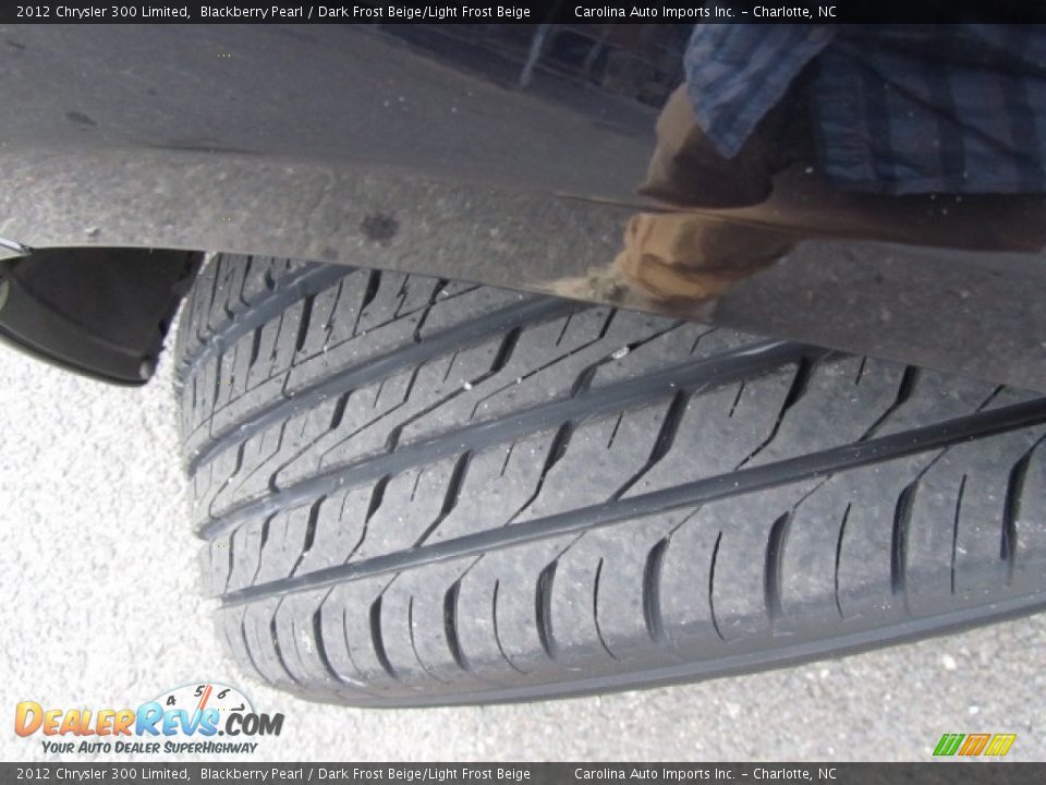 2012 Chrysler 300 Limited Blackberry Pearl / Dark Frost Beige/Light Frost Beige Photo #27