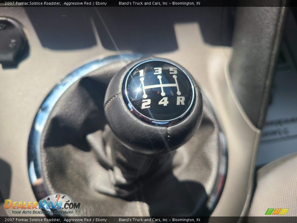 2007 Pontiac Solstice Roadster Shifter Photo #3