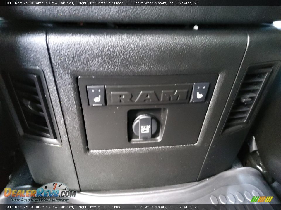 2018 Ram 2500 Laramie Crew Cab 4x4 Bright Silver Metallic / Black Photo #16