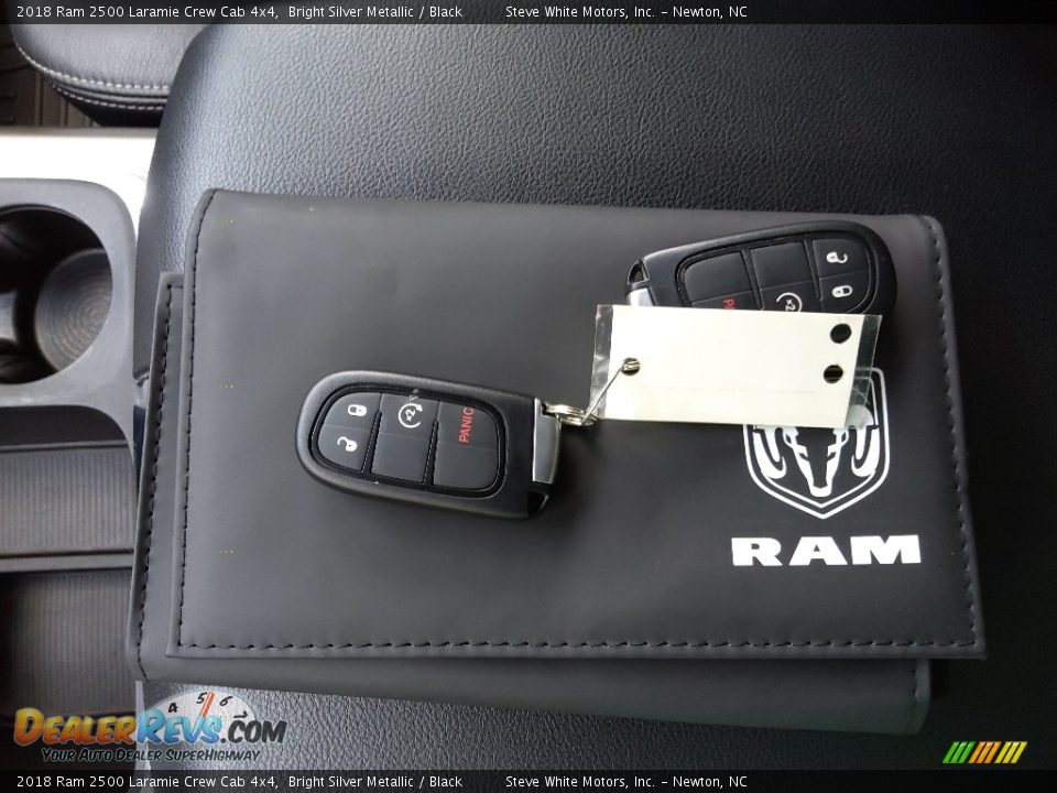 2018 Ram 2500 Laramie Crew Cab 4x4 Bright Silver Metallic / Black Photo #31