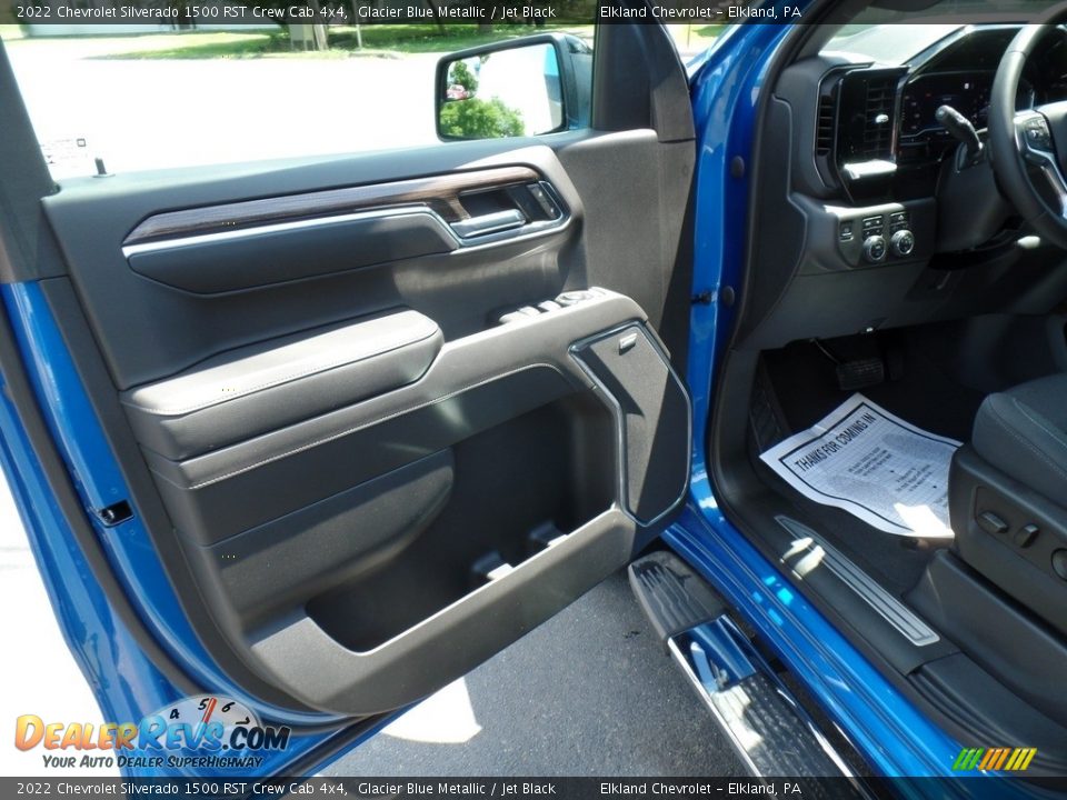 2022 Chevrolet Silverado 1500 RST Crew Cab 4x4 Glacier Blue Metallic / Jet Black Photo #15