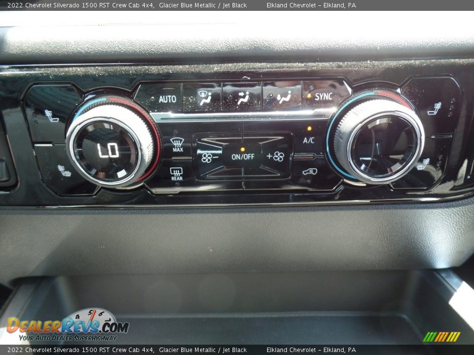2022 Chevrolet Silverado 1500 RST Crew Cab 4x4 Glacier Blue Metallic / Jet Black Photo #32