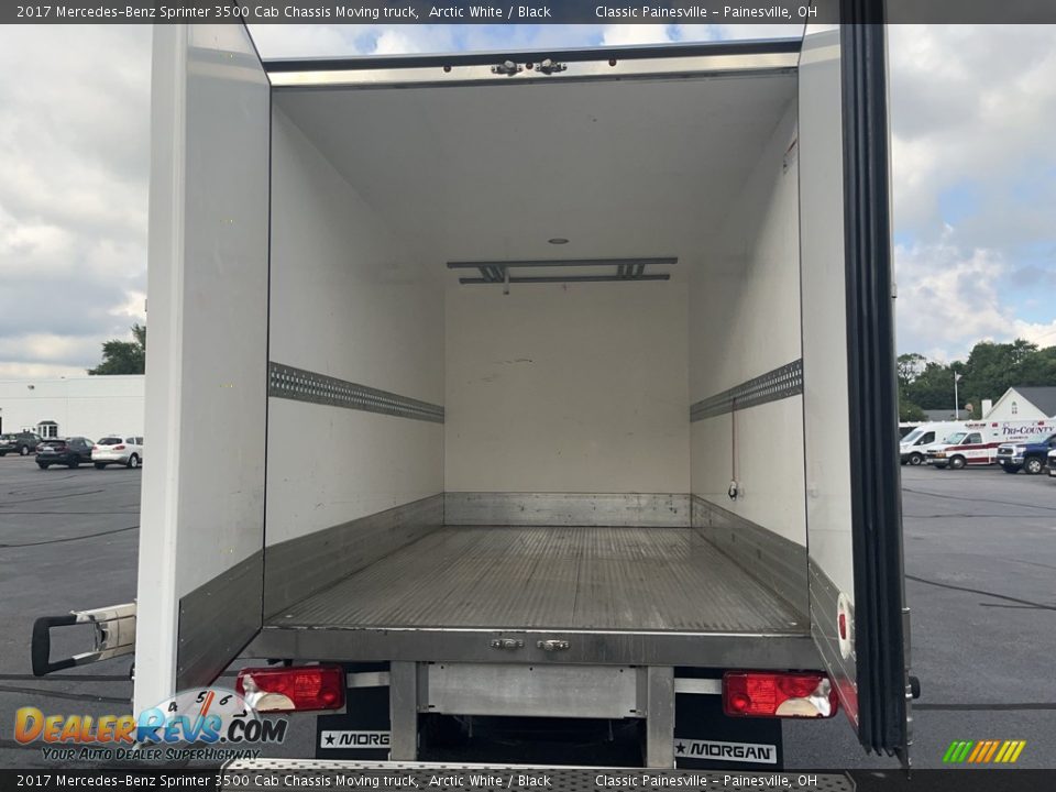2017 Mercedes-Benz Sprinter 3500 Cab Chassis Moving truck Trunk Photo #12