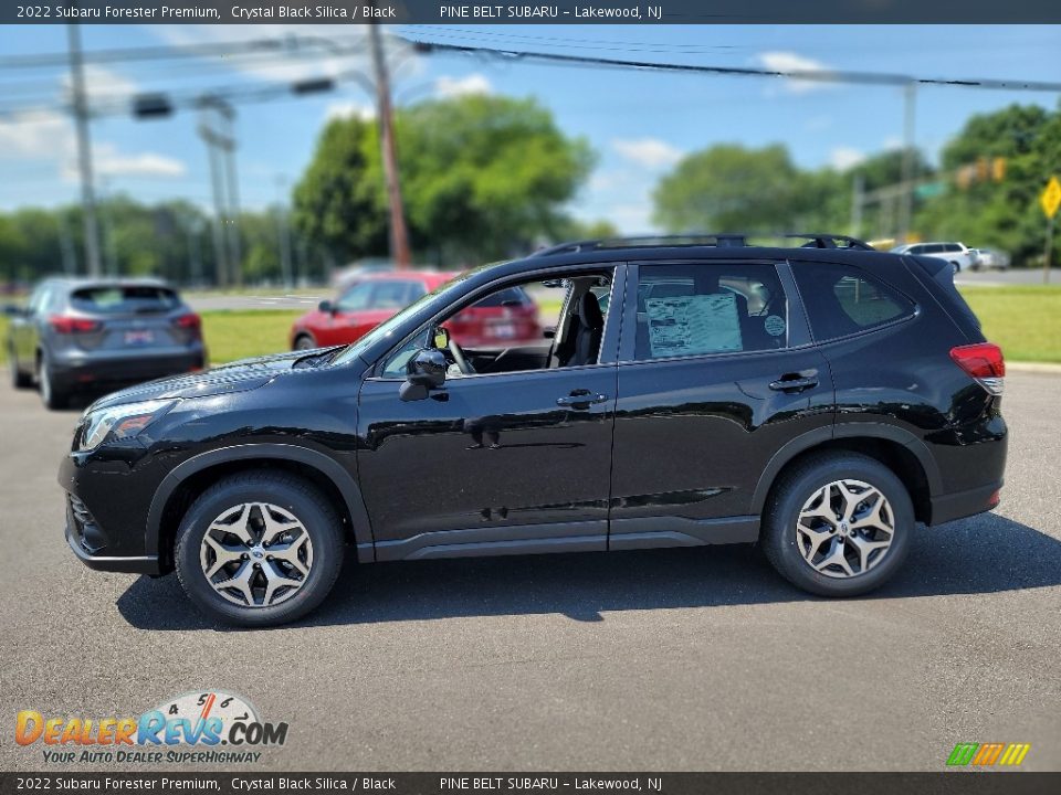 2022 Subaru Forester Premium Crystal Black Silica / Black Photo #4