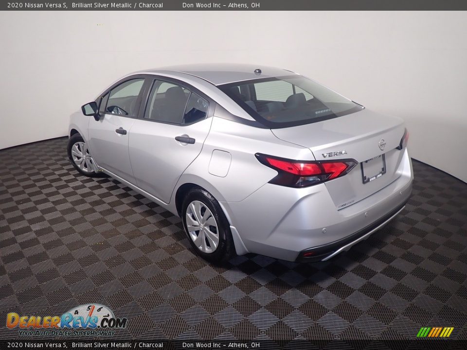 2020 Nissan Versa S Brilliant Silver Metallic / Charcoal Photo #12