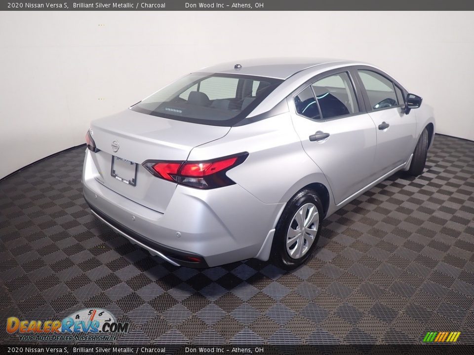 2020 Nissan Versa S Brilliant Silver Metallic / Charcoal Photo #17