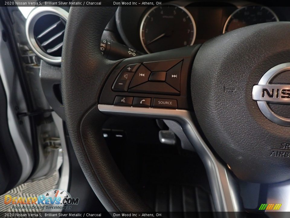 2020 Nissan Versa S Brilliant Silver Metallic / Charcoal Photo #29