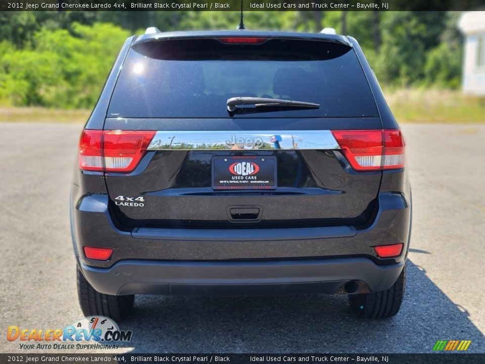 2012 Jeep Grand Cherokee Laredo 4x4 Brilliant Black Crystal Pearl / Black Photo #4