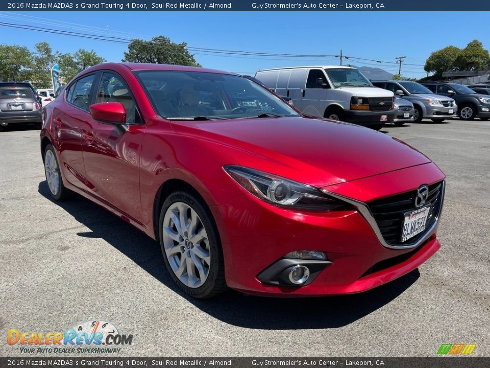 Front 3/4 View of 2016 Mazda MAZDA3 s Grand Touring 4 Door Photo #1