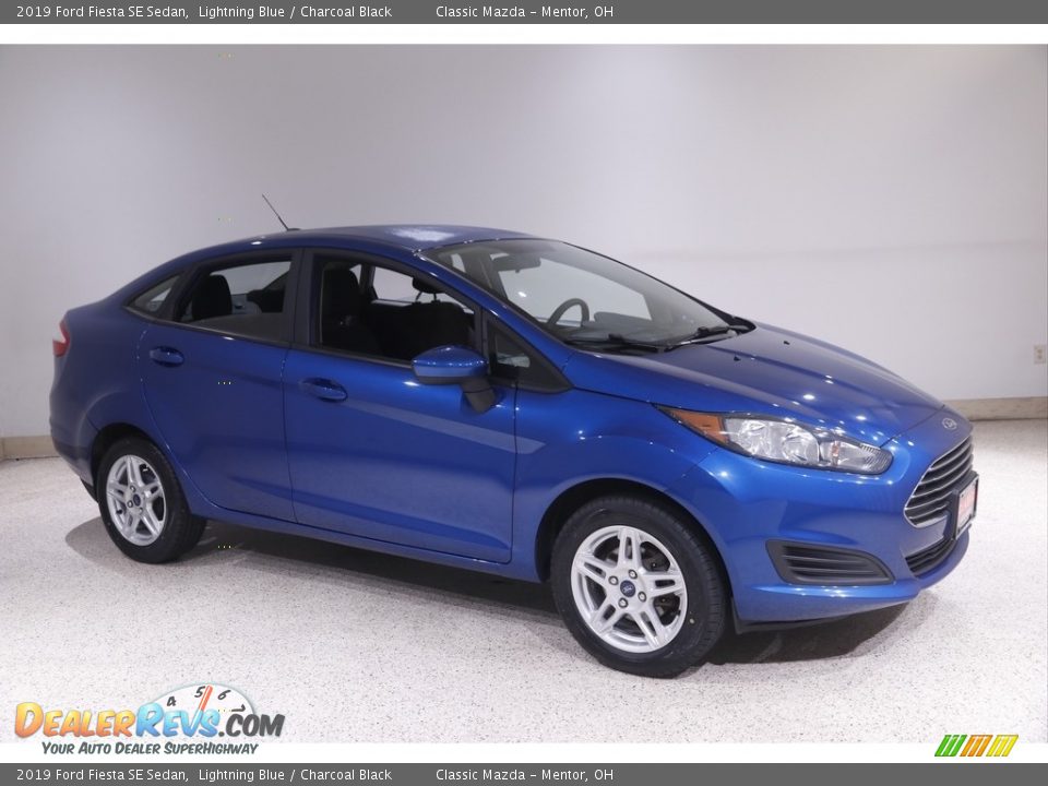 2019 Ford Fiesta SE Sedan Lightning Blue / Charcoal Black Photo #1