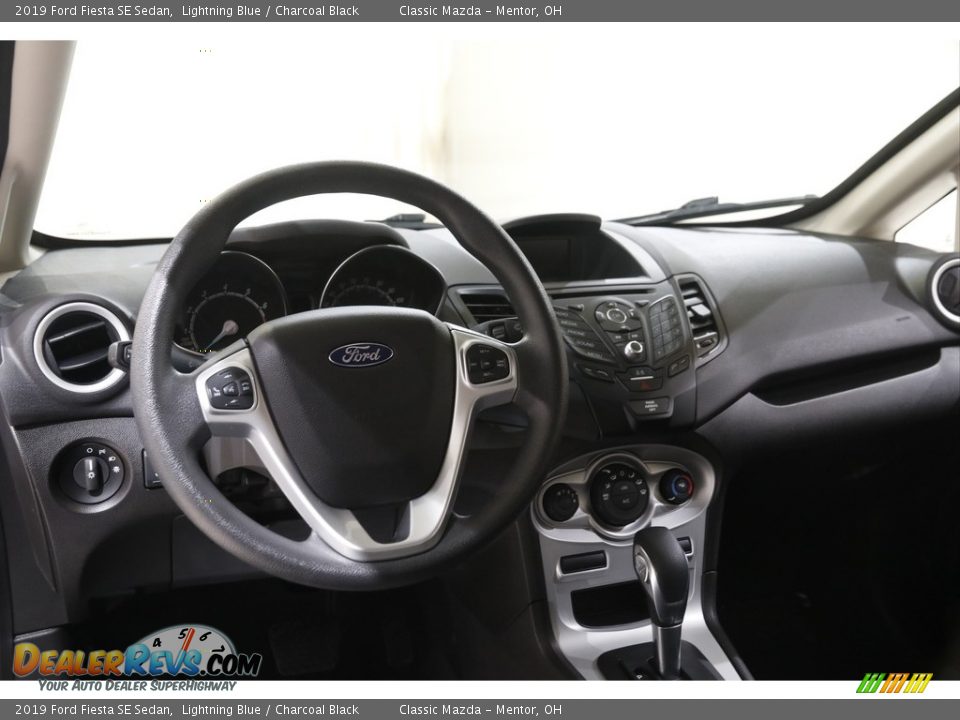 2019 Ford Fiesta SE Sedan Lightning Blue / Charcoal Black Photo #6