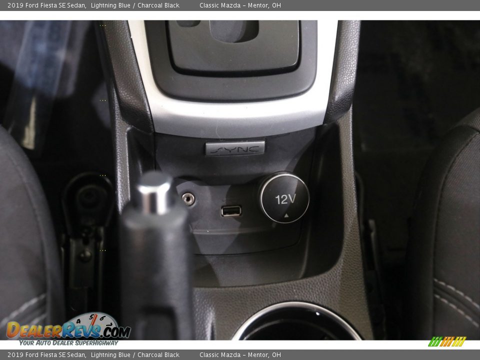 2019 Ford Fiesta SE Sedan Lightning Blue / Charcoal Black Photo #14