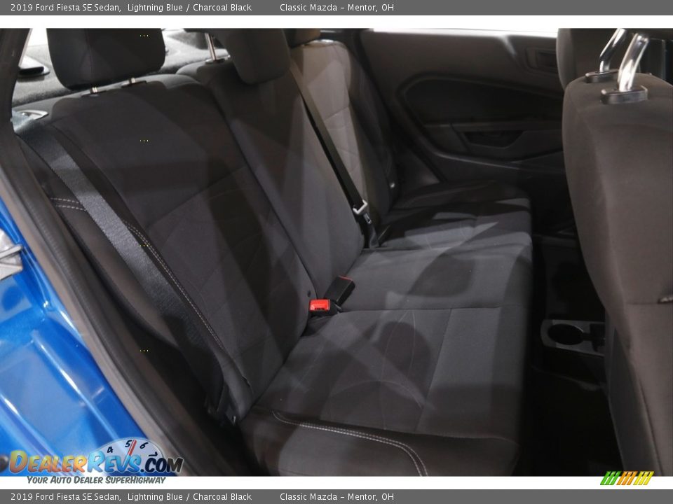 2019 Ford Fiesta SE Sedan Lightning Blue / Charcoal Black Photo #16