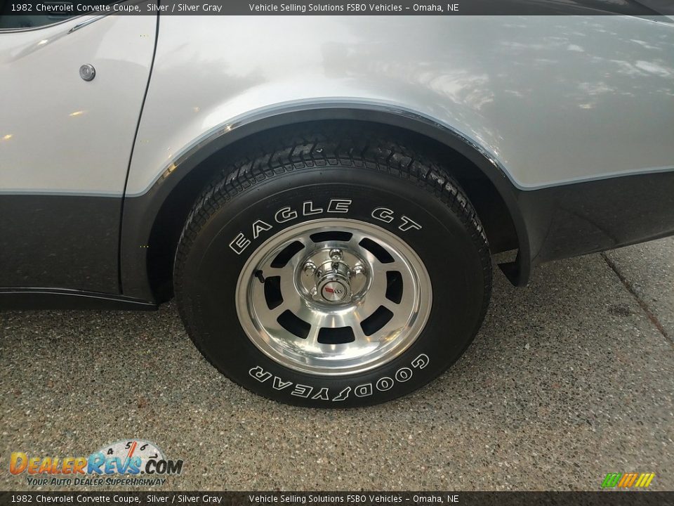 1982 Chevrolet Corvette Coupe Wheel Photo #19