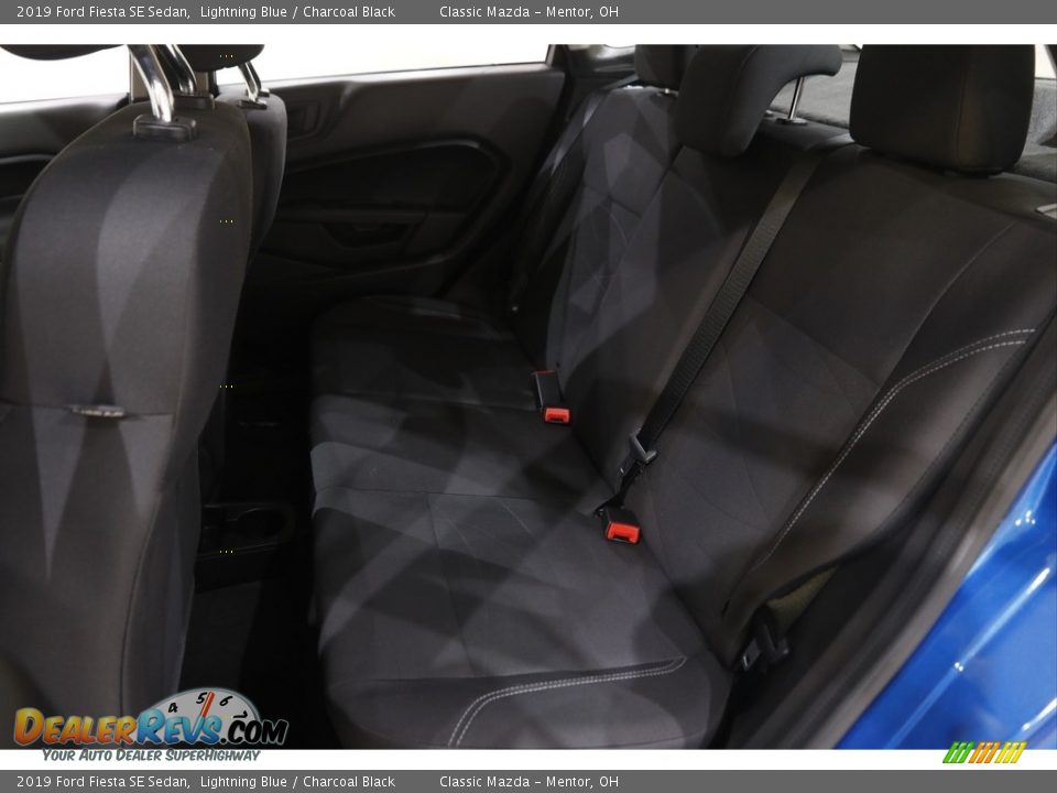 2019 Ford Fiesta SE Sedan Lightning Blue / Charcoal Black Photo #17