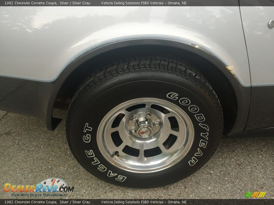 1982 Chevrolet Corvette Coupe Wheel Photo #22