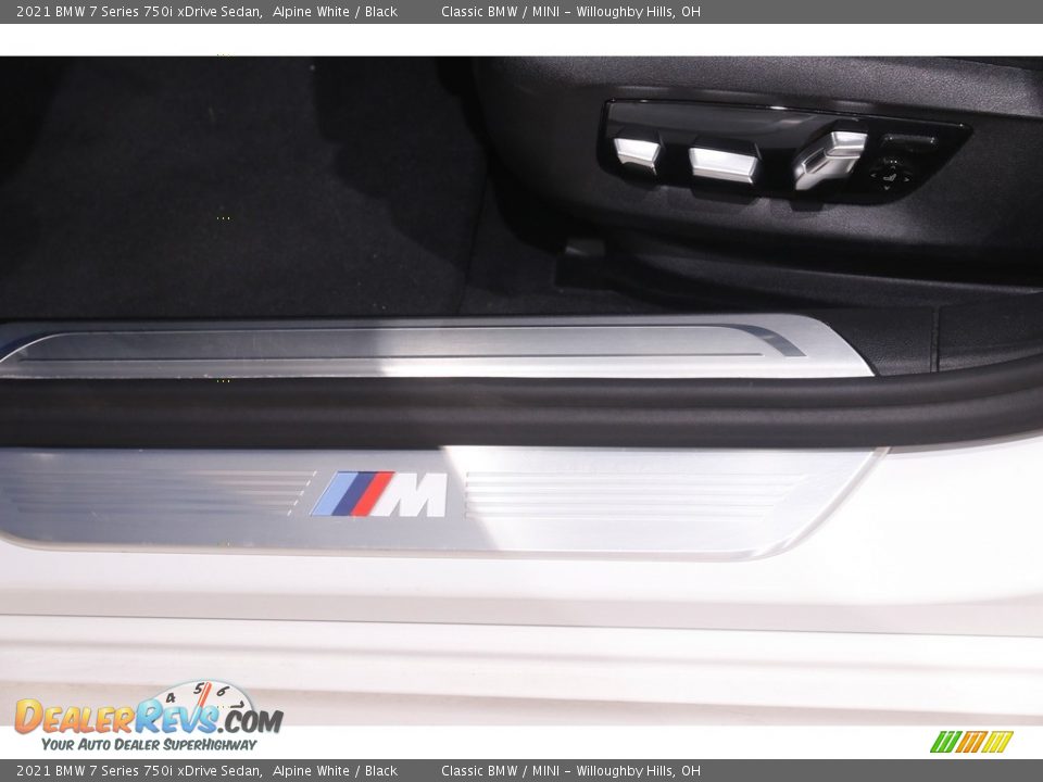 2021 BMW 7 Series 750i xDrive Sedan Alpine White / Black Photo #5