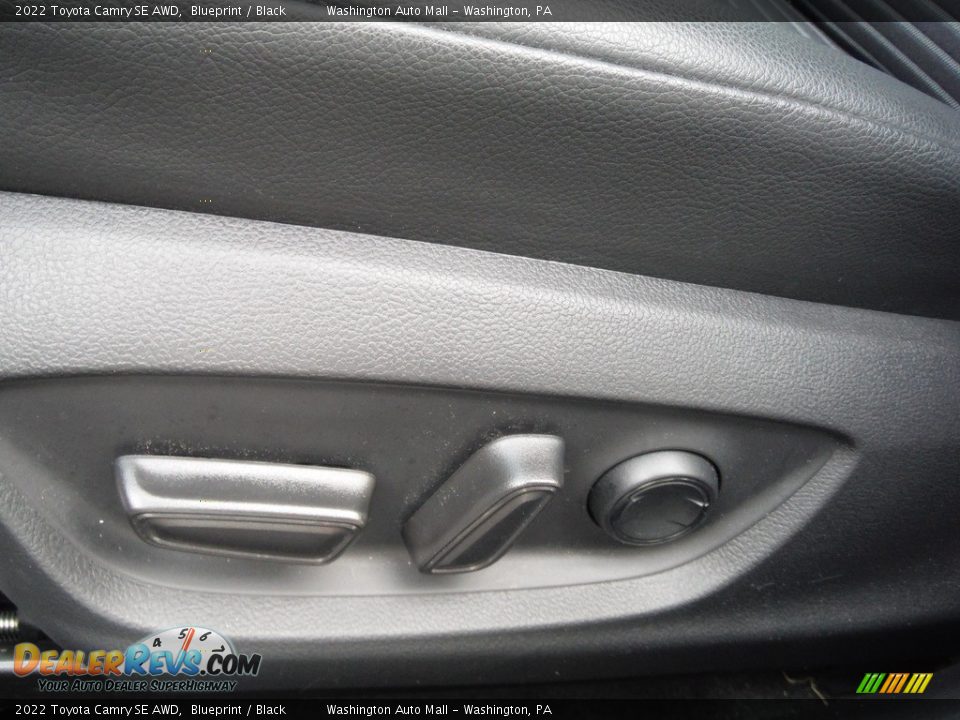2022 Toyota Camry SE AWD Blueprint / Black Photo #23