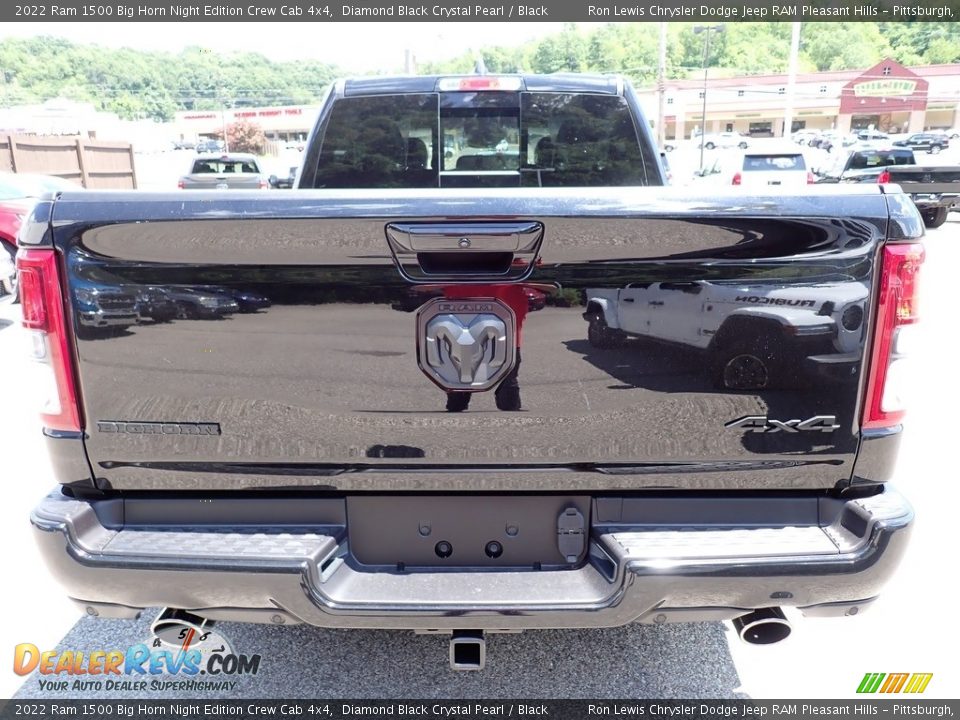 2022 Ram 1500 Big Horn Night Edition Crew Cab 4x4 Diamond Black Crystal Pearl / Black Photo #4