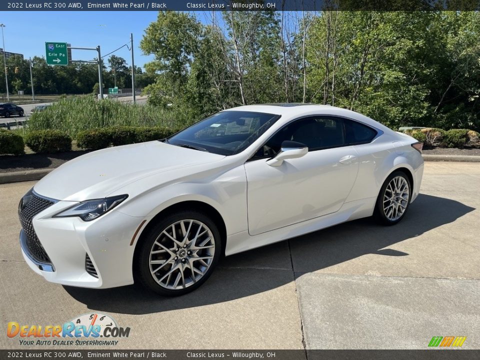 Front 3/4 View of 2022 Lexus RC 300 AWD Photo #1