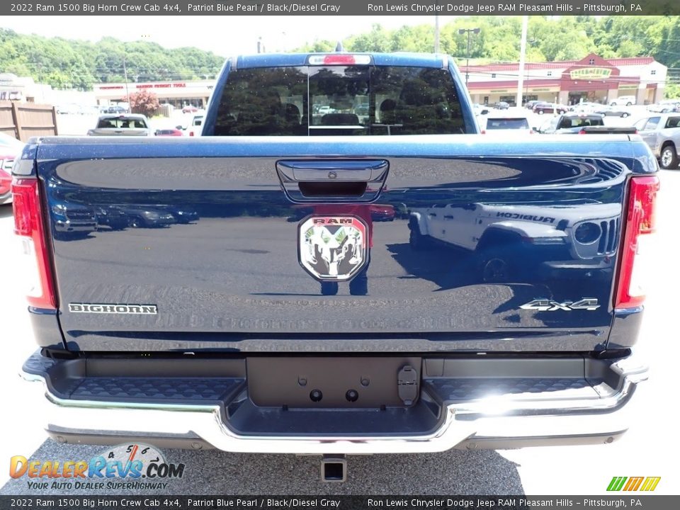 2022 Ram 1500 Big Horn Crew Cab 4x4 Patriot Blue Pearl / Black/Diesel Gray Photo #4