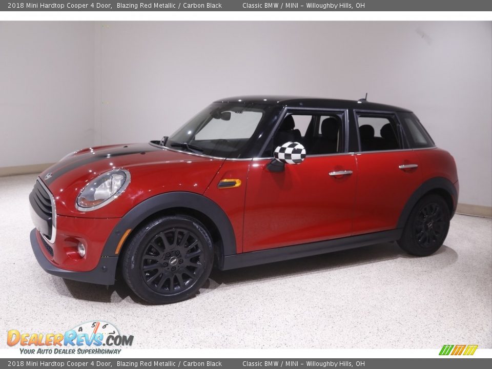 2018 Mini Hardtop Cooper 4 Door Blazing Red Metallic / Carbon Black Photo #3