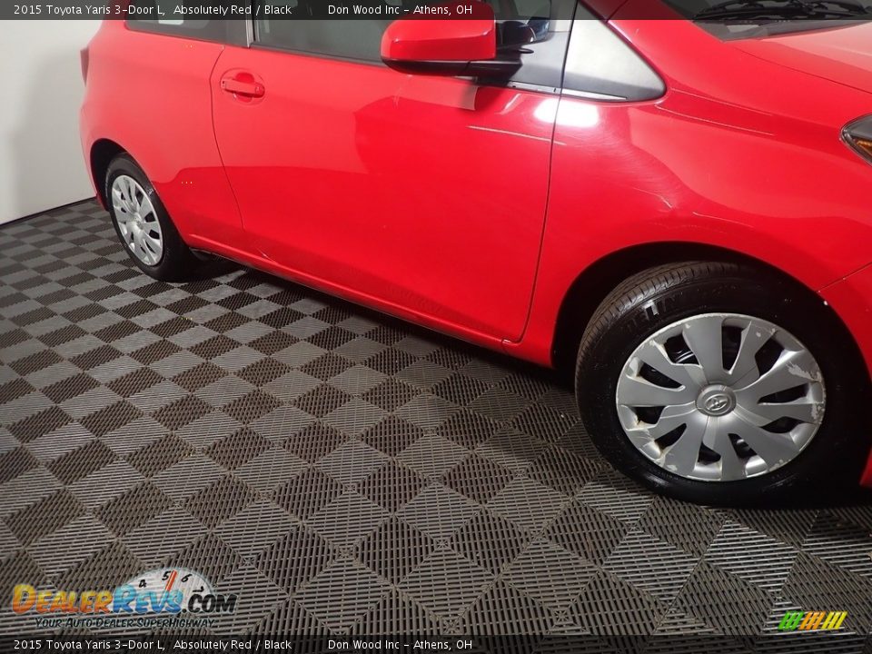 2015 Toyota Yaris 3-Door L Absolutely Red / Black Photo #3