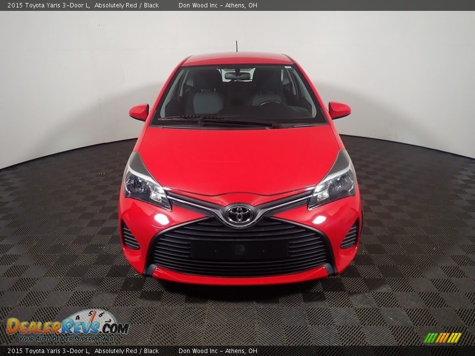 2015 Toyota Yaris 3-Door L Absolutely Red / Black Photo #4