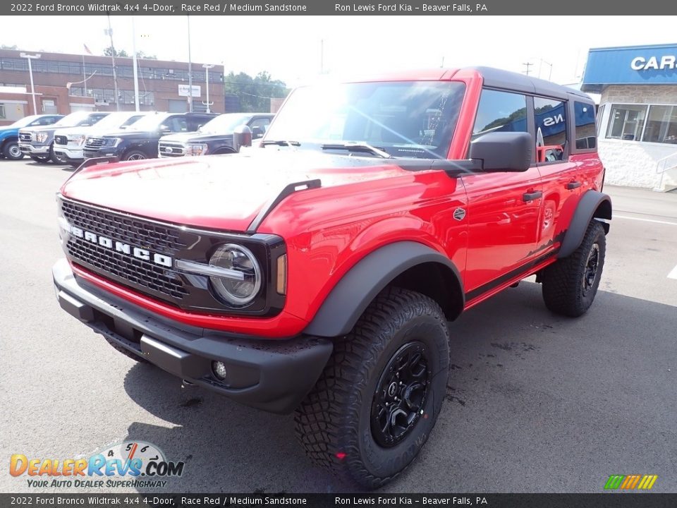2022 Ford Bronco Wildtrak 4x4 4-Door Race Red / Medium Sandstone Photo #4
