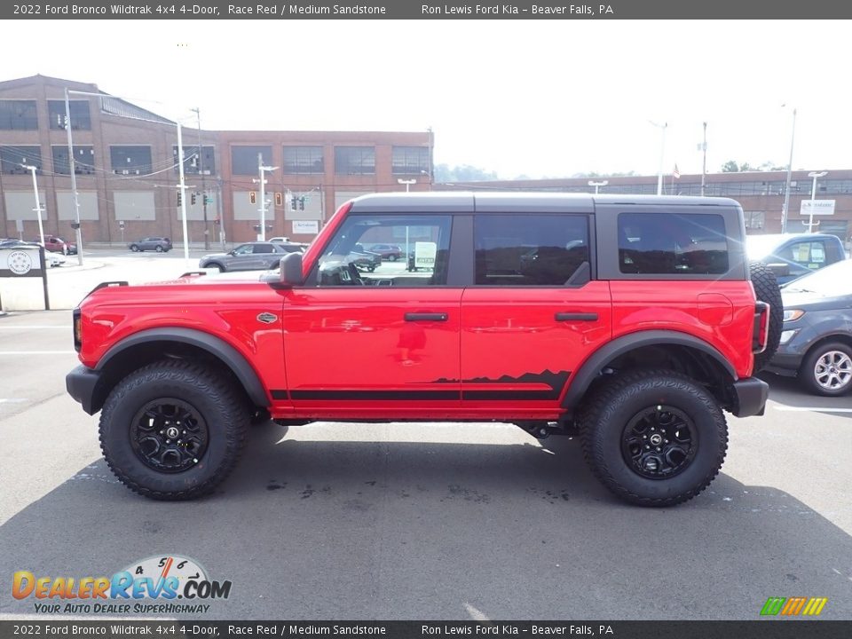 2022 Ford Bronco Wildtrak 4x4 4-Door Race Red / Medium Sandstone Photo #5