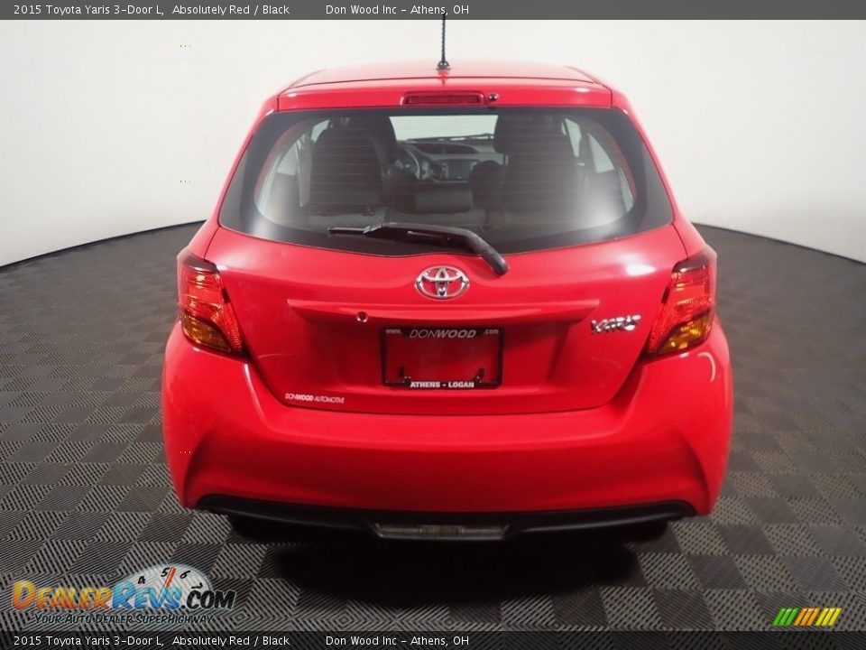 2015 Toyota Yaris 3-Door L Absolutely Red / Black Photo #12