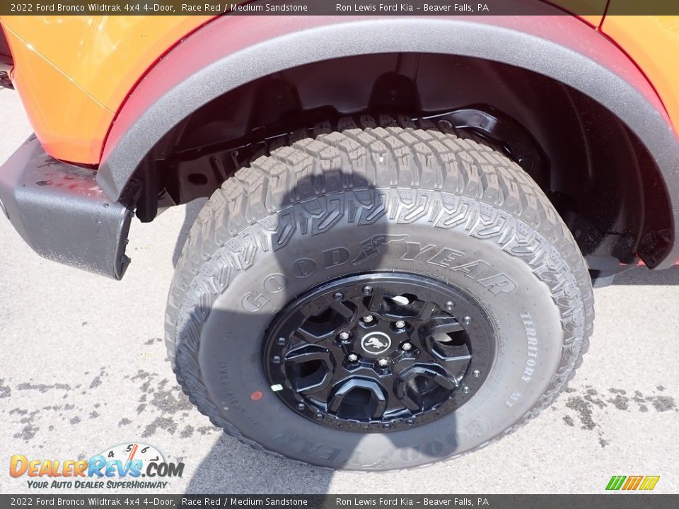 2022 Ford Bronco Wildtrak 4x4 4-Door Race Red / Medium Sandstone Photo #9