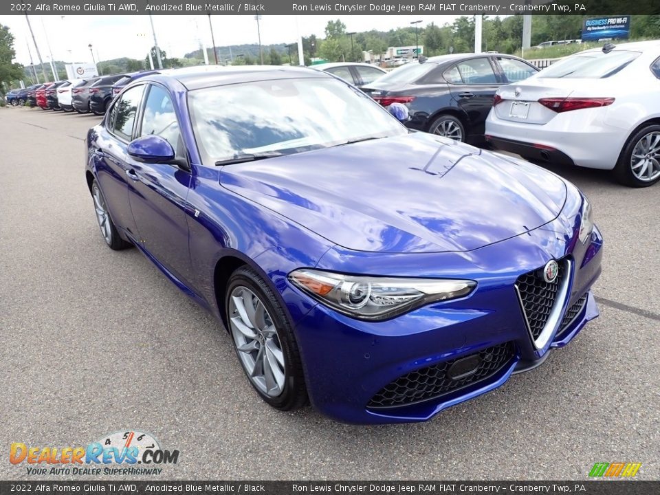 Front 3/4 View of 2022 Alfa Romeo Giulia Ti AWD Photo #7