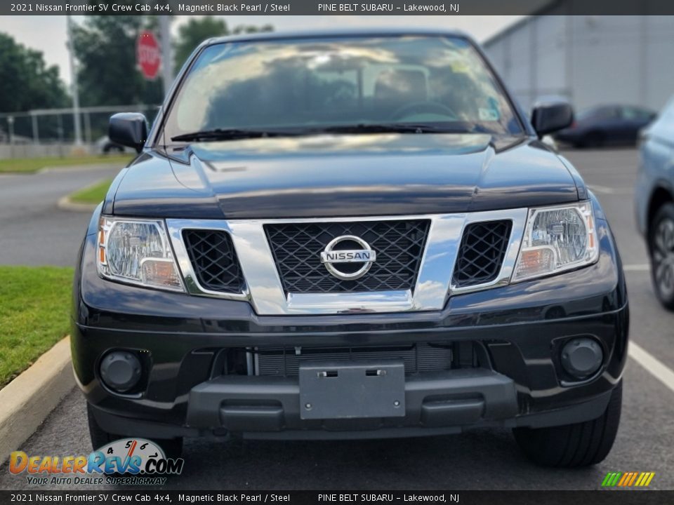 2021 Nissan Frontier SV Crew Cab 4x4 Magnetic Black Pearl / Steel Photo #2