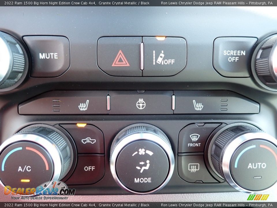 2022 Ram 1500 Big Horn Night Edition Crew Cab 4x4 Granite Crystal Metallic / Black Photo #18