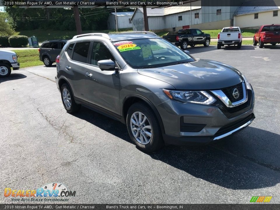 2018 Nissan Rogue SV AWD Gun Metallic / Charcoal Photo #4