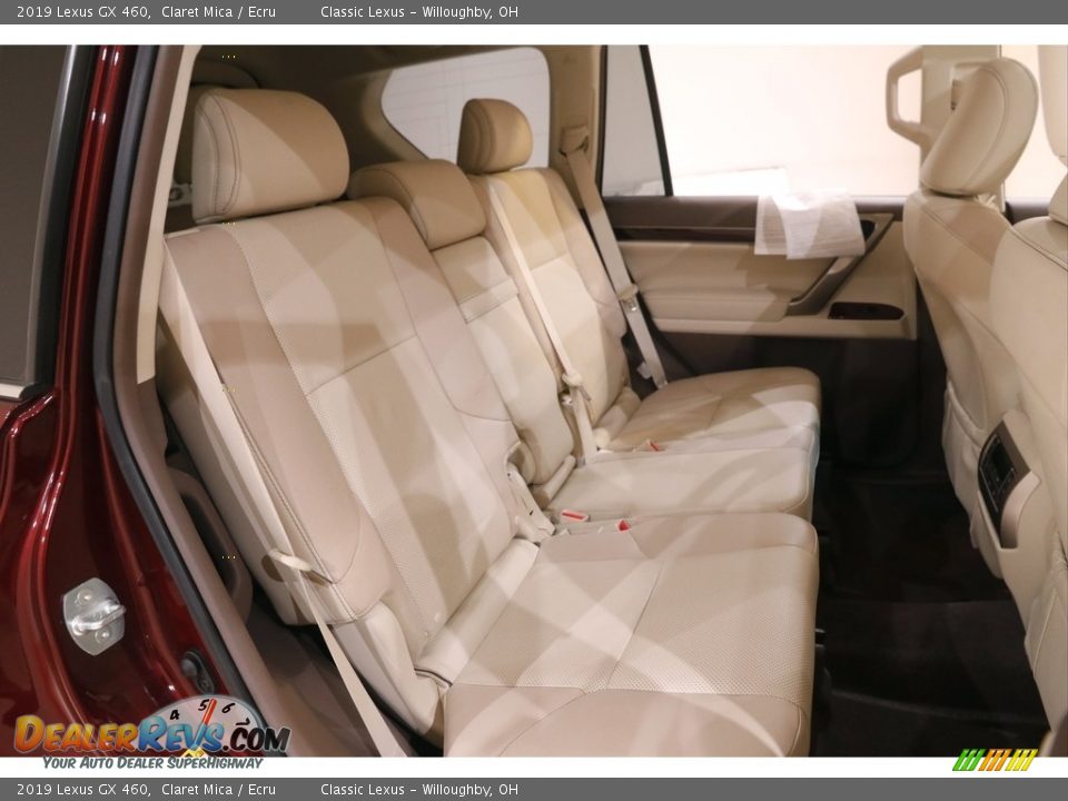 Rear Seat of 2019 Lexus GX 460 Photo #15