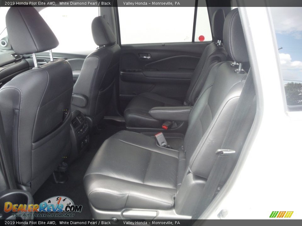 2019 Honda Pilot Elite AWD White Diamond Pearl / Black Photo #34