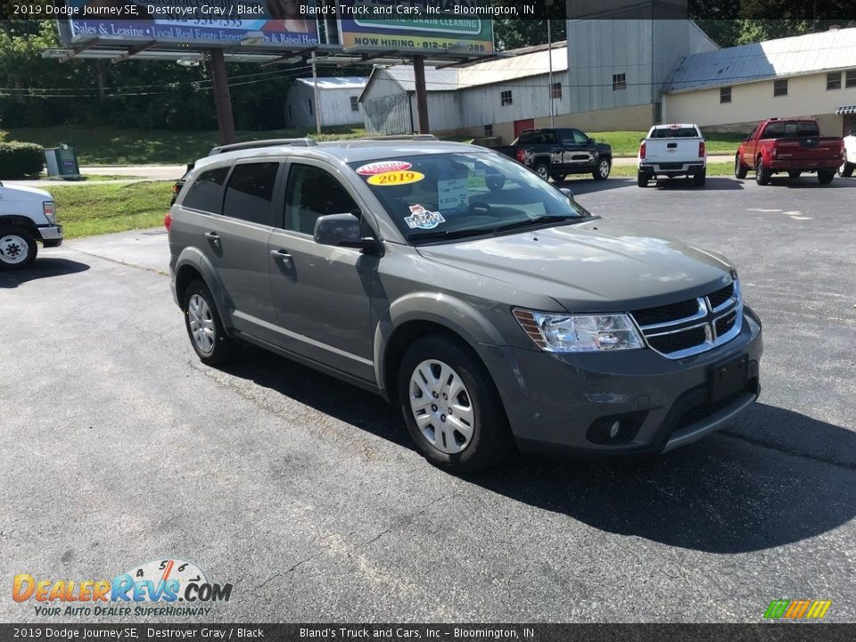 2019 Dodge Journey SE Destroyer Gray / Black Photo #4