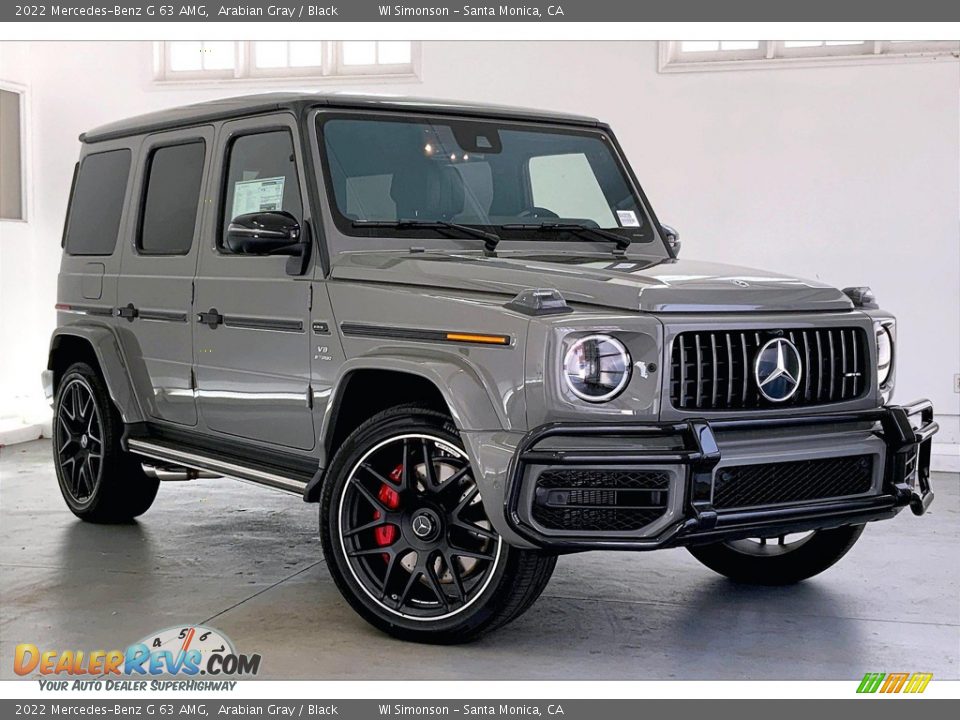 Front 3/4 View of 2022 Mercedes-Benz G 63 AMG Photo #12