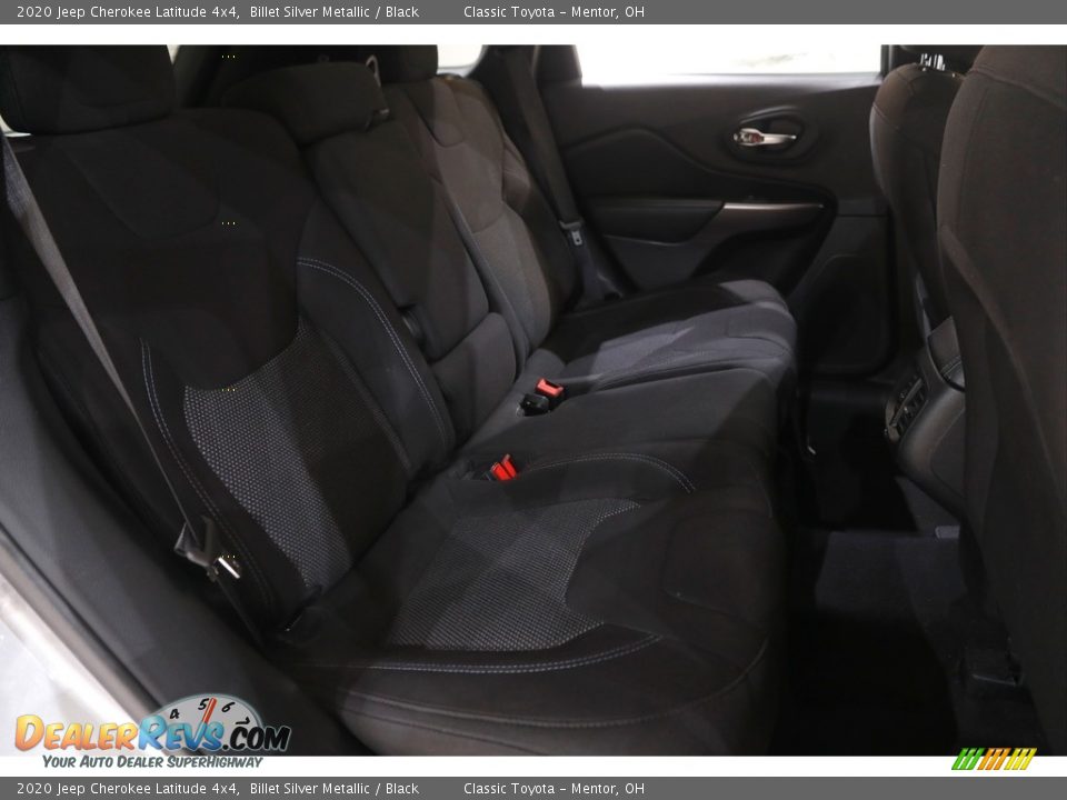 2020 Jeep Cherokee Latitude 4x4 Billet Silver Metallic / Black Photo #17