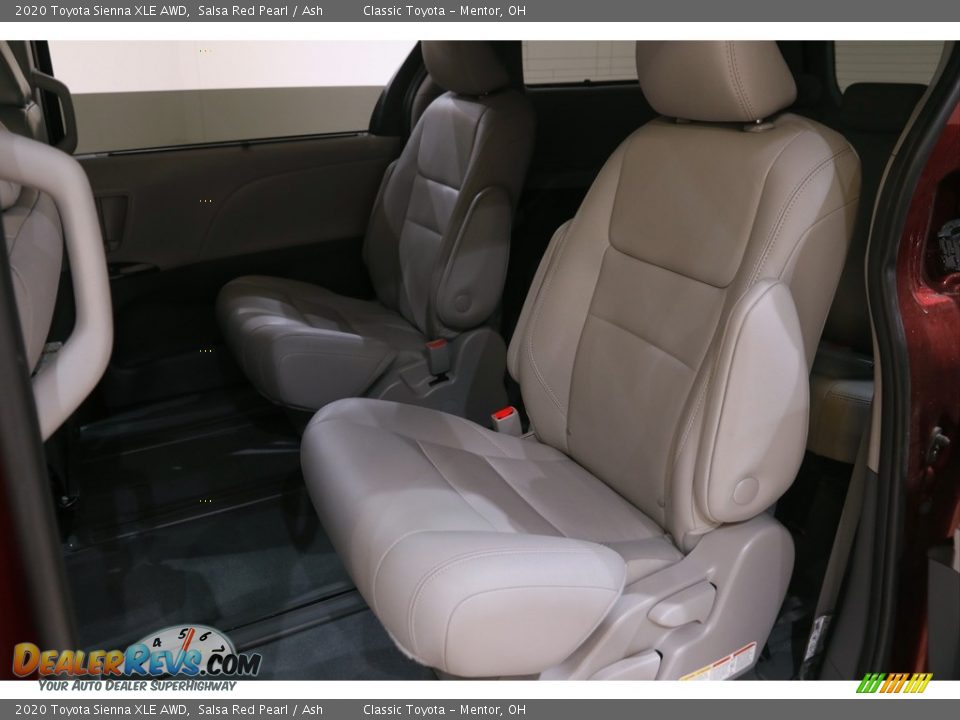 Rear Seat of 2020 Toyota Sienna XLE AWD Photo #19