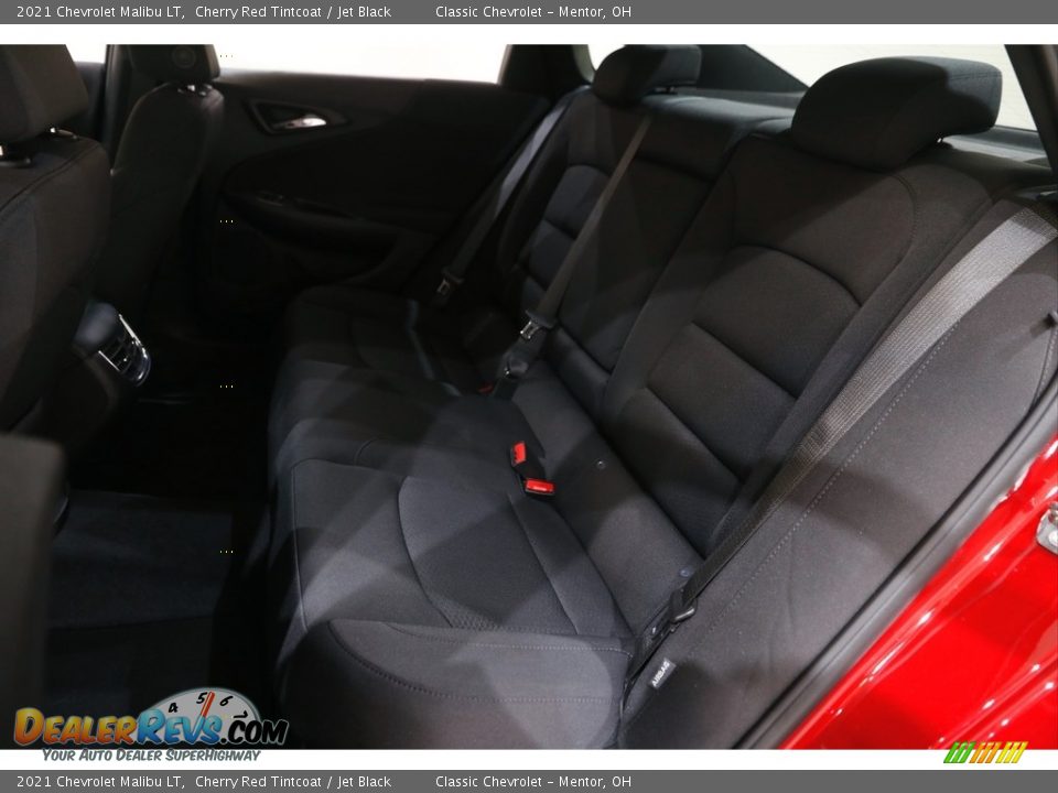 2021 Chevrolet Malibu LT Cherry Red Tintcoat / Jet Black Photo #16