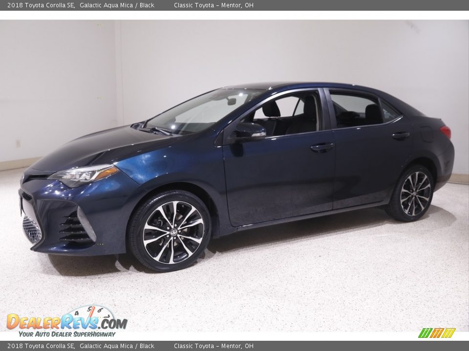 2018 Toyota Corolla SE Galactic Aqua Mica / Black Photo #3