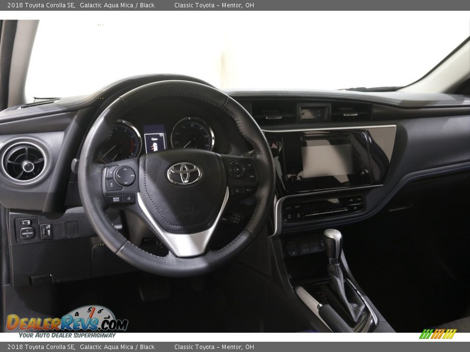 2018 Toyota Corolla SE Galactic Aqua Mica / Black Photo #6