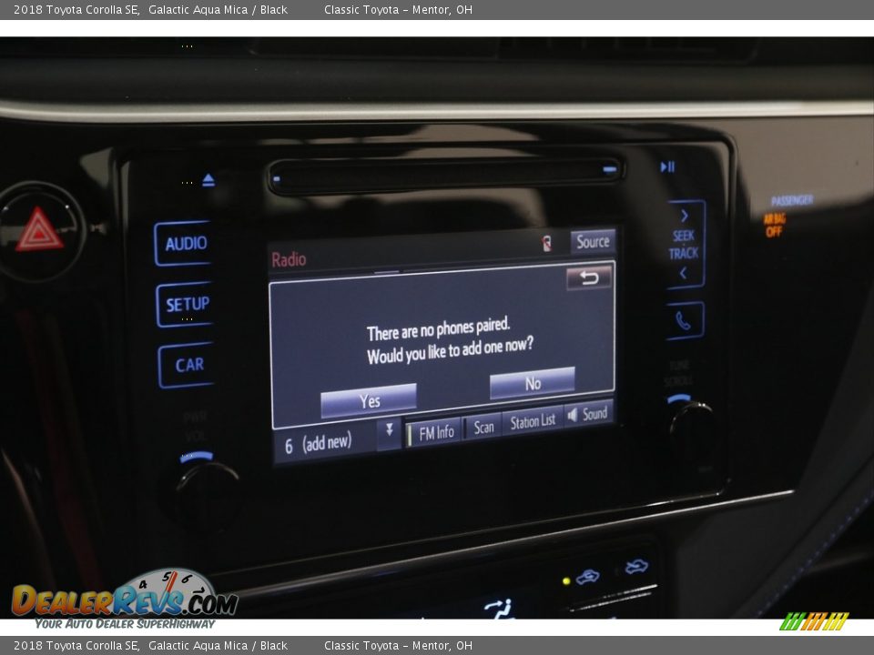 2018 Toyota Corolla SE Galactic Aqua Mica / Black Photo #11