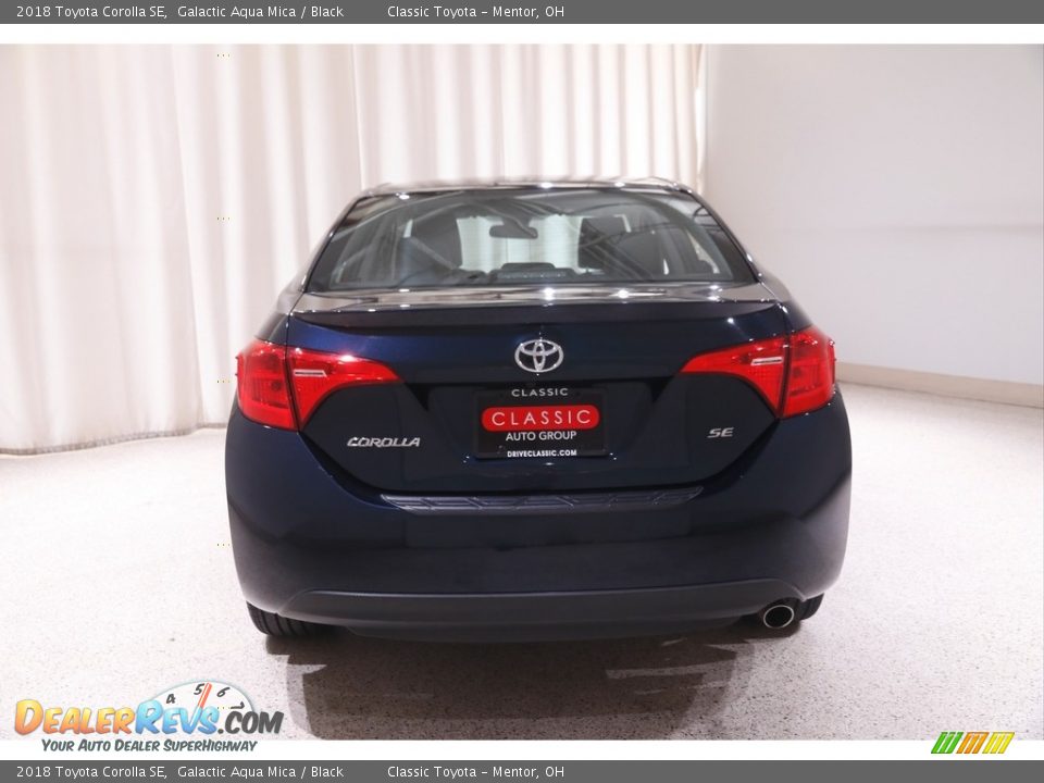 2018 Toyota Corolla SE Galactic Aqua Mica / Black Photo #18