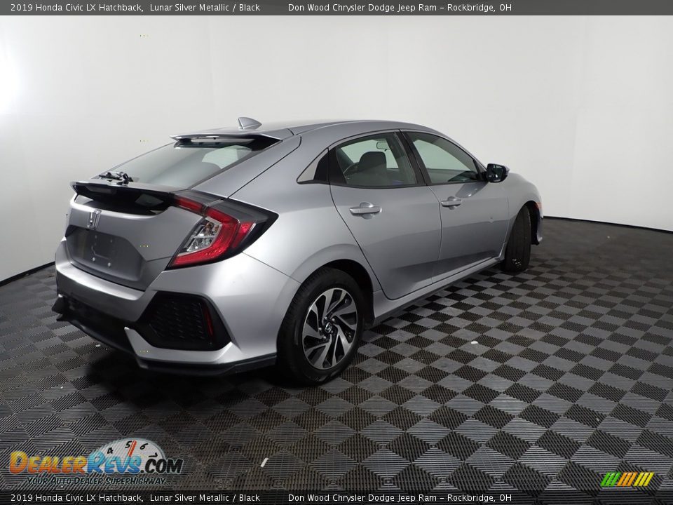 2019 Honda Civic LX Hatchback Lunar Silver Metallic / Black Photo #10