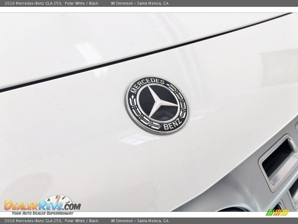 2019 Mercedes-Benz GLA 250 Polar White / Black Photo #32